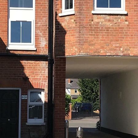 Berkshire Serviced Apartment Helena 12 Reading Buitenkant foto